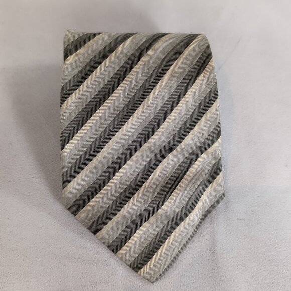 Profilo Studio 100% Silk Tie Men's Neck Diagonal Striped Silver Grey Yellow Gold - Picture 1 of 10